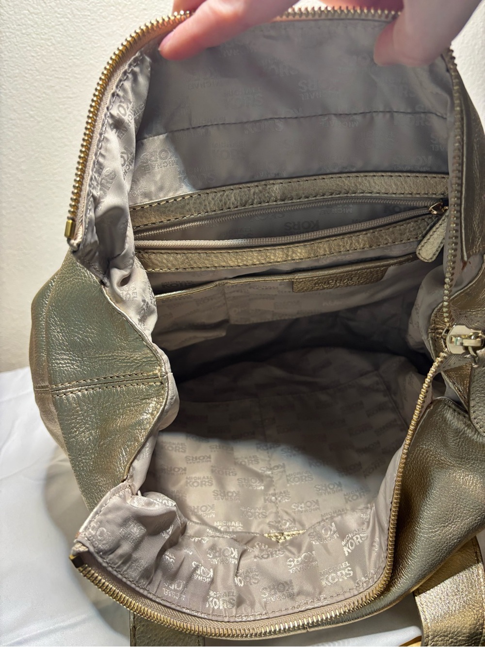 Vintage Michael Kors Fulton Metallic Gold Buckle Pocket Hobo Bag - Picture 10 of 15